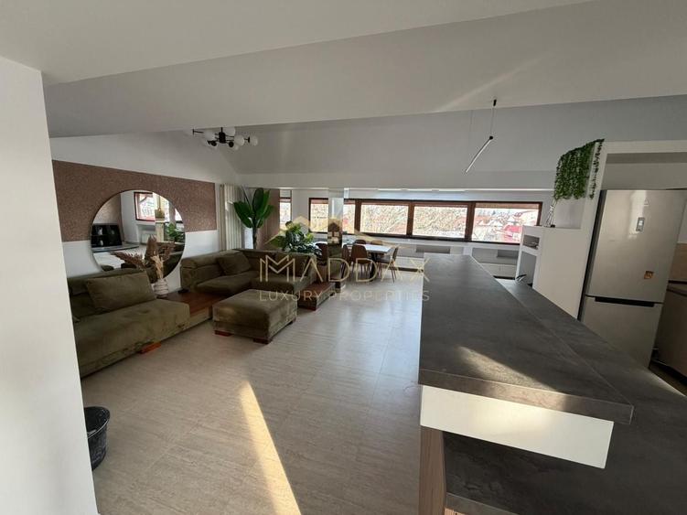 Apartament cu 4 camere decomandat, mobilat în Cotroceni