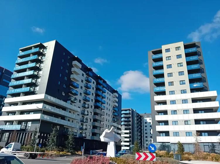 Apartament cu 3 camere decomandat, mobilat în Pipera