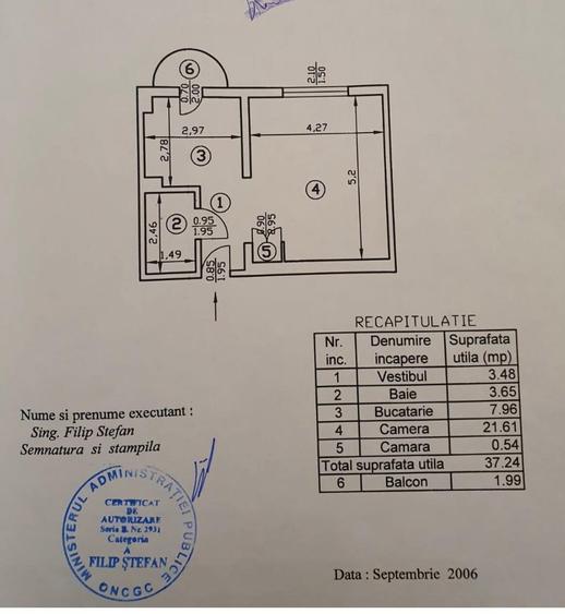 Garsonieră decomandată în Decebal