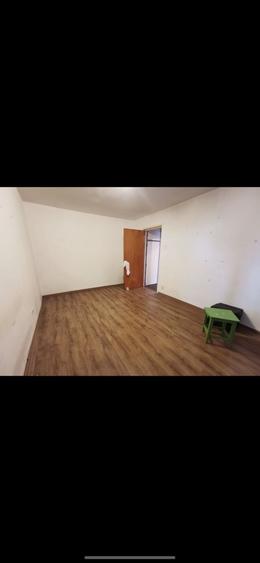 Direct proprietar - 0786 330 009 Vanzare - Apartament 2 camere Lujerului locatie excelenta, ideal locuit sau investitie - 3