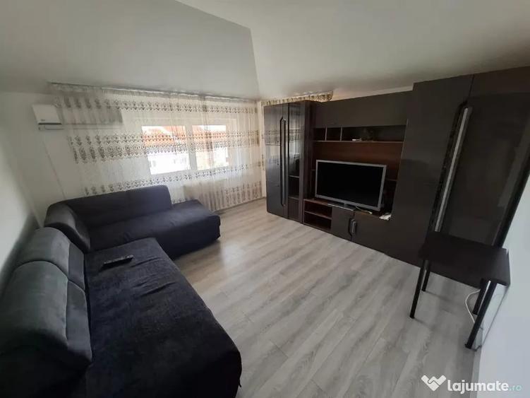 Apartament cu 2 camere decomandat în Alfa