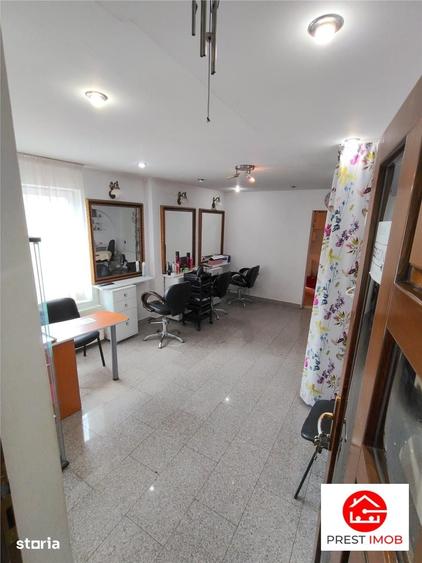 Apartament cu 5 camere în Central