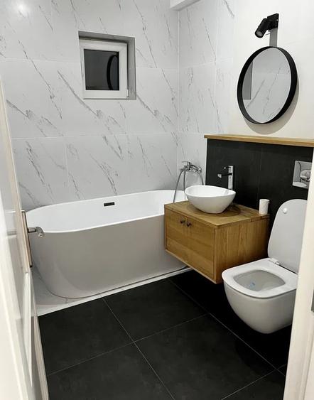 Apartament cu 3 camere în Cetate