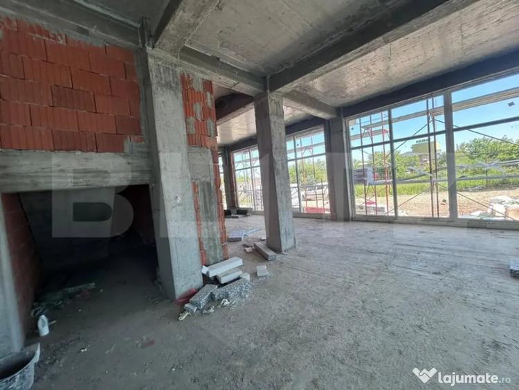 Spațiu comercial, de 115 mp, în Central
