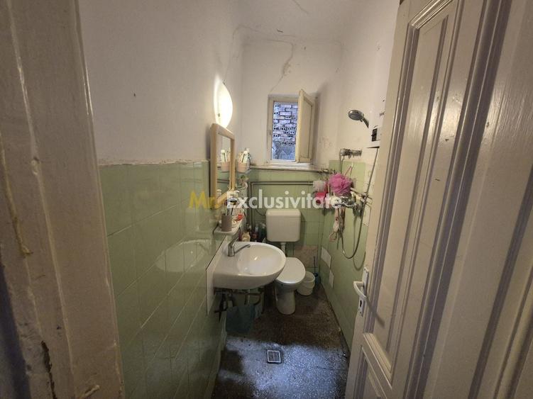 Apartament cu 3 camere decomandat în Amzei