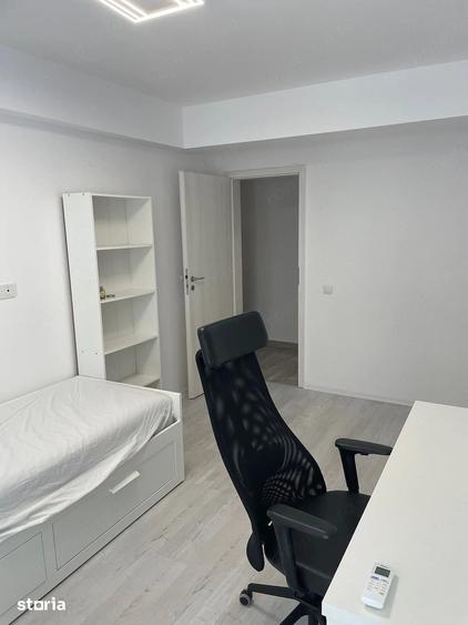 Apartament cu 3 camere decomandat în Theodor Pallady