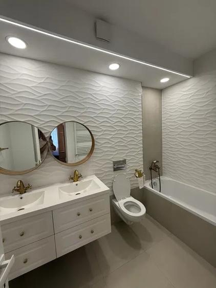 Apartament cu 3 camere decomandat, mobilat în Pipera