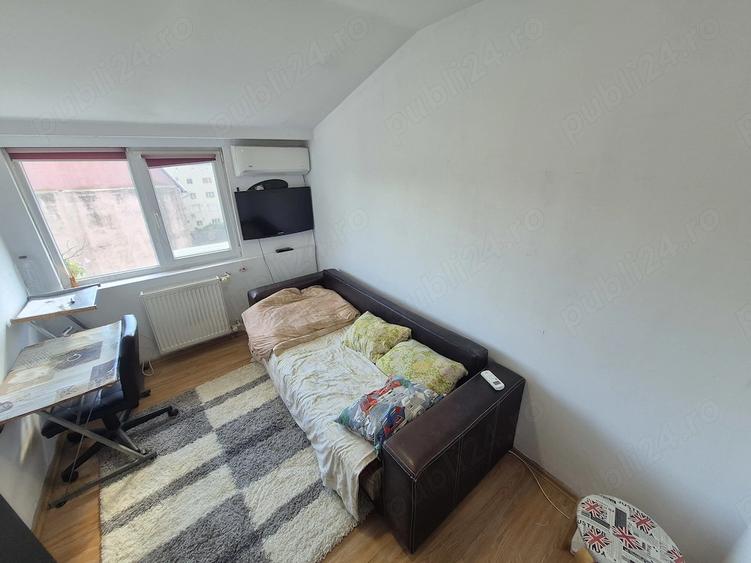 Apartament cu 2 camere decomandat în Spitalul Județean