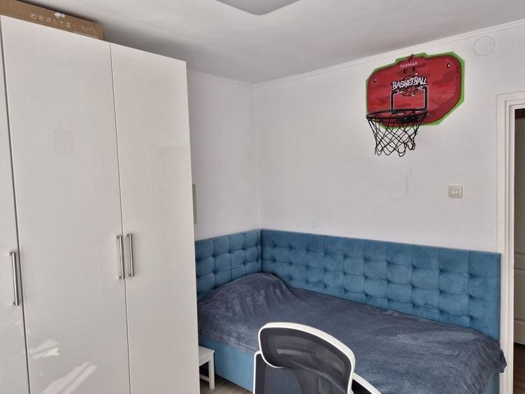 Apartament 4 camere de vanzare | Centrala proprie | - 5