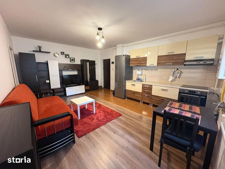 Apartament cu 2 camere decomandat, mobilat în Metalurgiei