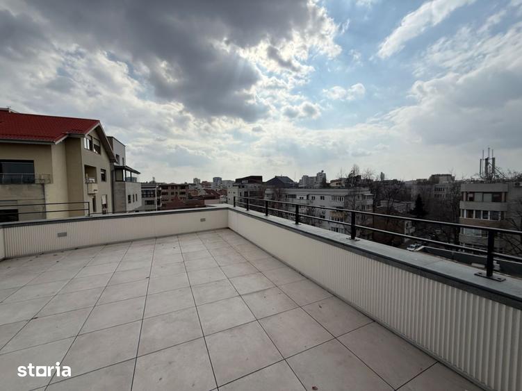 Spațiu comercial, de 750 mp, în Floreasca