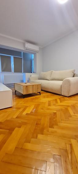 City Mall_apartament 3camere,prima.inchiriere,pret 700E - 2