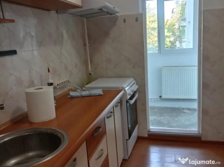 Apartament ,2 camere mobilat si utilat - 2