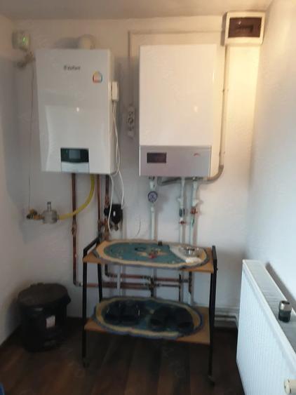 Casă cu 4 camere cu Teren 1200 Mp în Central