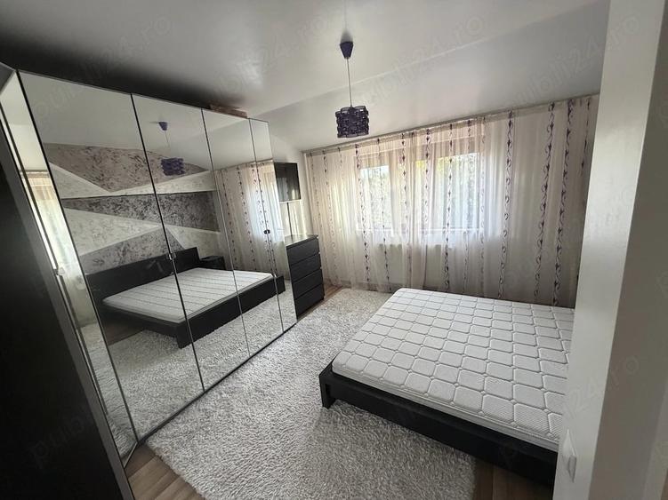 Casă cu Teren 100 Mp în 1 Decembrie