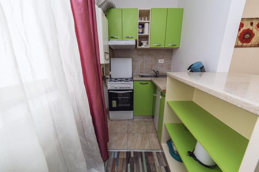 Apartament cu 2 camere semidecomandat în Sebastian