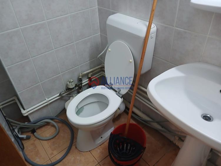 Apartament cu 2 camere decomandat în Poarta 6