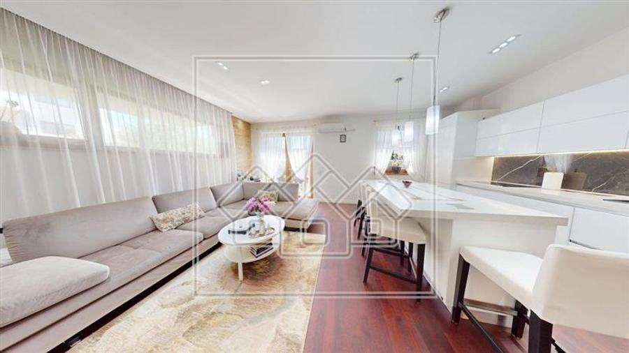 Apartament cu 3 camere decomandat în Șelimbăr