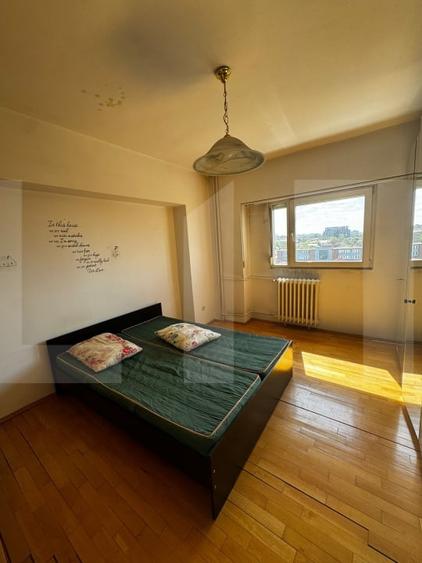 Apartament cu 4 camere decomandat în Fabric