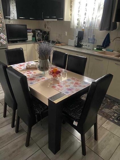 Casă cu 4 camere cu Teren 250 Mp în Geamăna