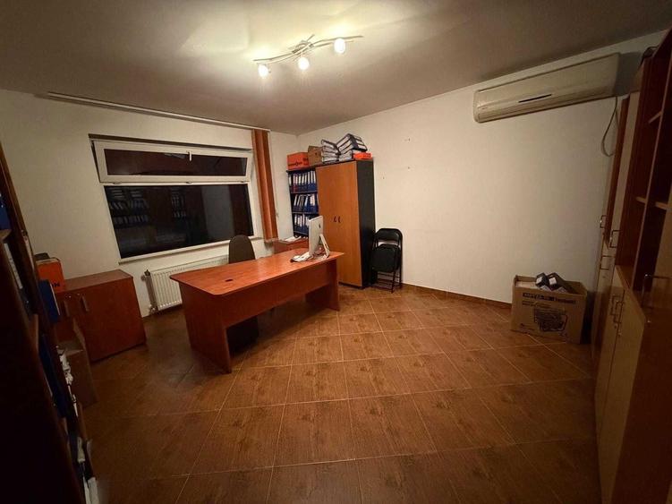 Spațiu comercial, de 53 mp, în Micșunești-Moară