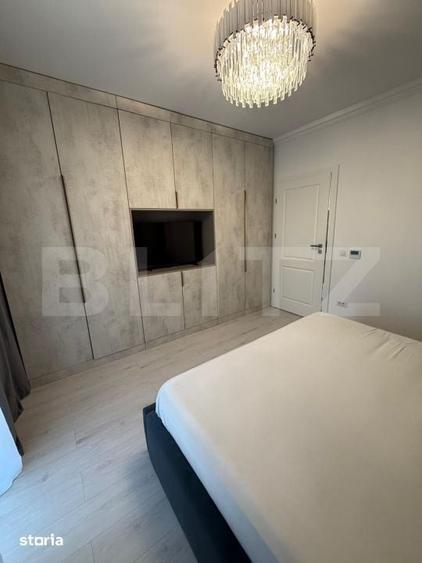 Casă cu 6 camere cu Teren 560 Mp în Malu Mare