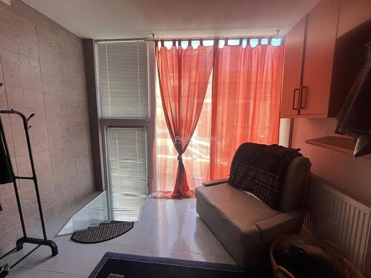 Lugoj, Parter De Vil #259;, Curte Proprie, 4 Cam., Pretabil Afacere + Locuinta, Central - 5