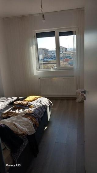 Apartament cu 3 camere decomandat, mobilat în Fundeni