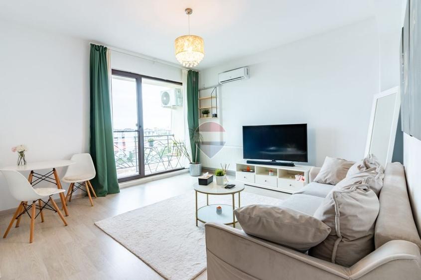 Apartament cu 2 camere decomandat în Central