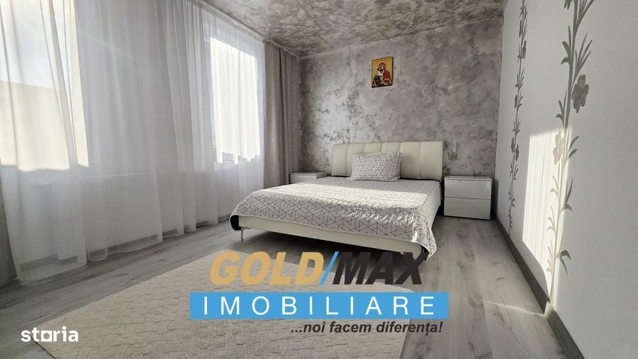 Casă cu 4 camere cu Teren 300 Mp în Bradu