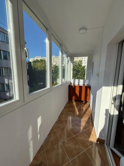Apartament cu 3 camere decomandat, mobilat în Parcul Circului