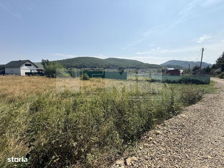 Teren intravilan de vanzare | Sucevita | Front 53 m - 2