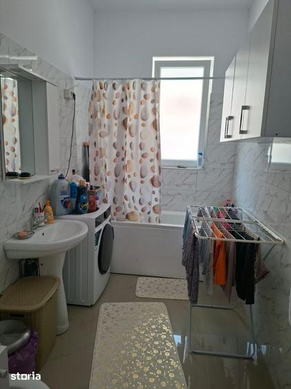 Apartament cu 2 camere decomandat în Chiajna