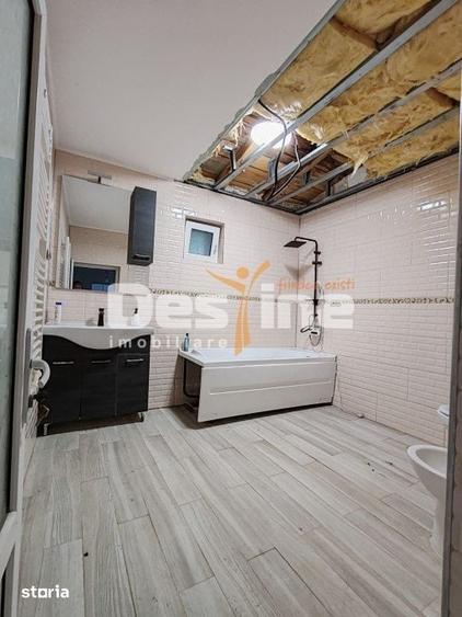 Casă cu 3 camere cu Teren 1800 Mp în Central