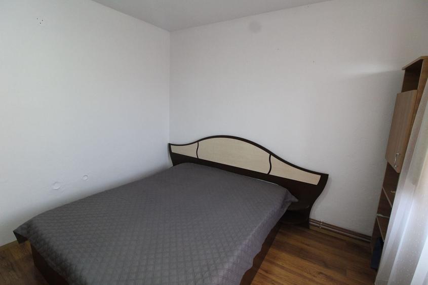 Apartament cu 2 camere decomandat în 9 Mai