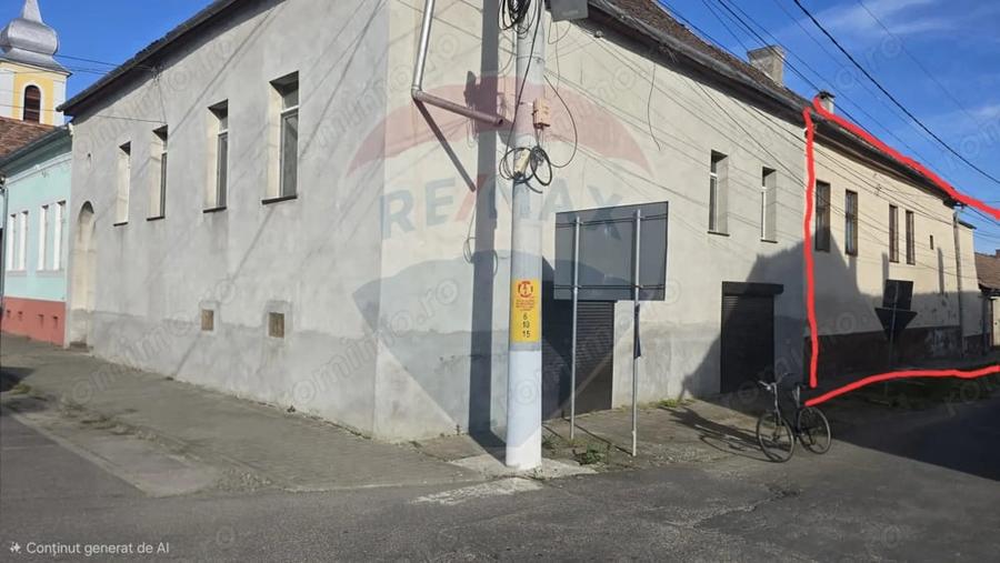 Casă cu 3 camere cu Teren 847 Mp în Central