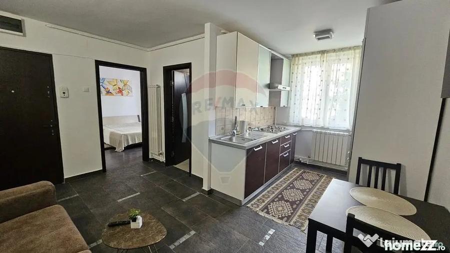 Apartament cu 2 camere decomandat în Precista