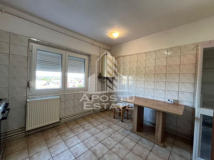 Apartament cu 3 camere decomandat, mobilat în Șagului