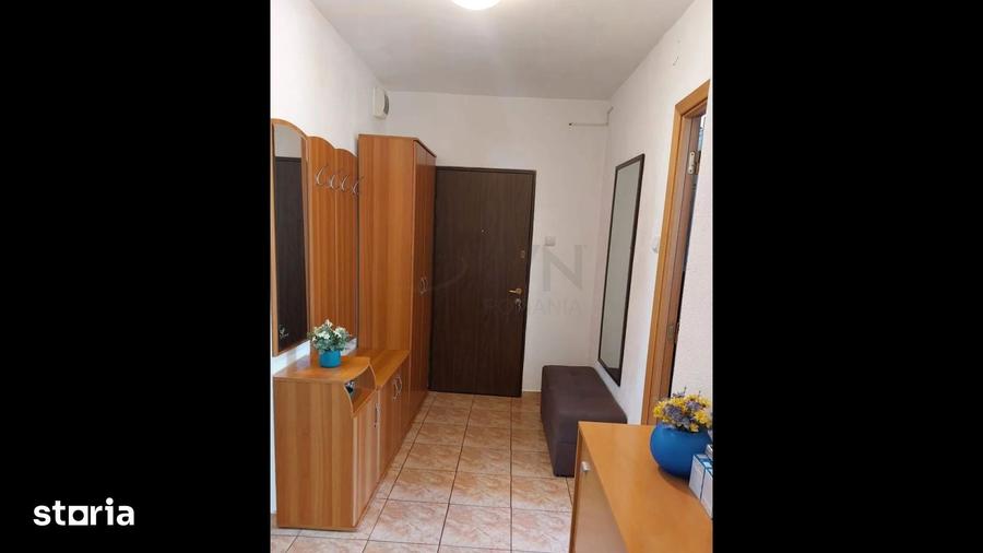 Apartament cu 3 camere în Nerva Traian