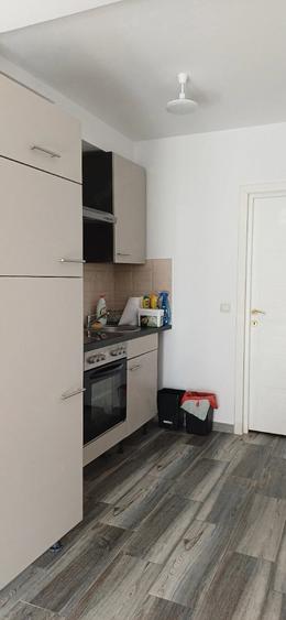 Apartament cu 2 camere semidecomandat în Traian