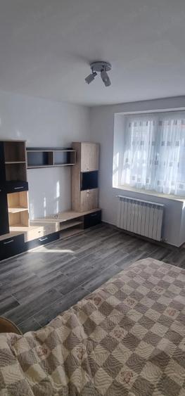 Garsonieră decomandată în Mărăței