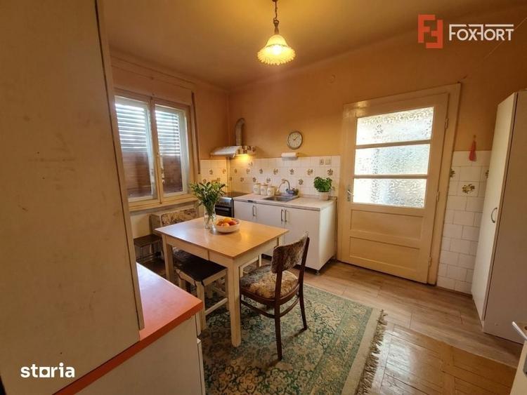 Casa individuala cu 5 camere si teren de 337 mp - zona Crisan - 3