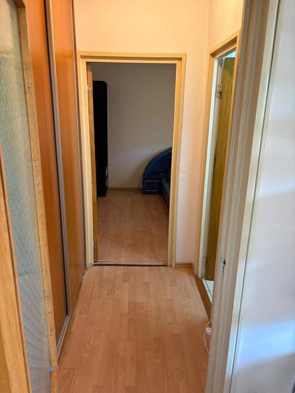 Apartament cu 2 camere semidecomandat în Colentina
