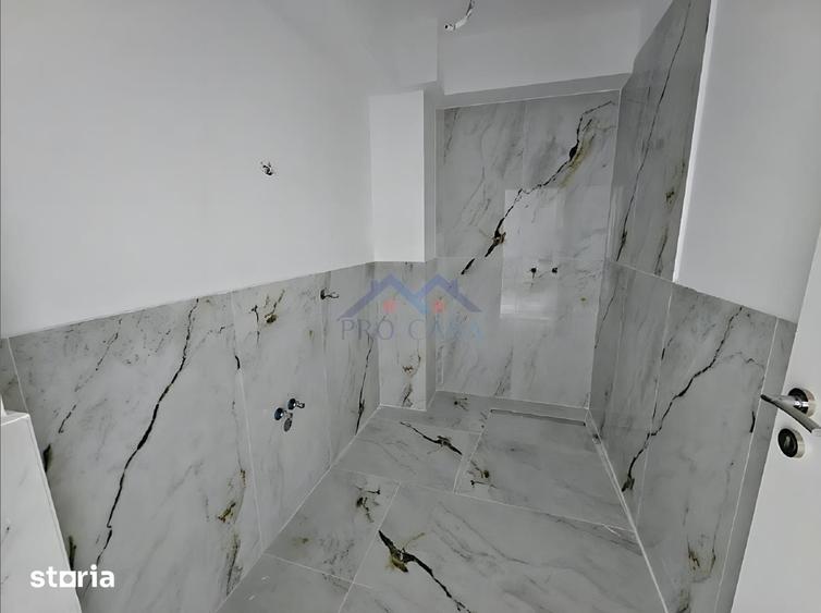 Apartament cu 3 camere în Cetate