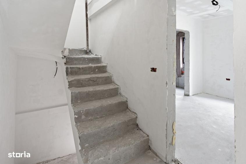 Casă cu 4 camere în Kamsas
