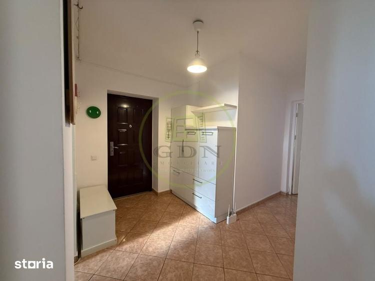 Apartament cu 2 camere decomandat, mobilat în Exterior Est