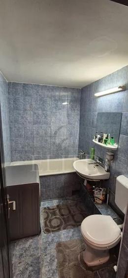 Apartament cu 2 camere decomandat în Plopilor