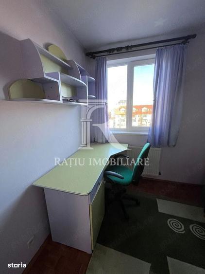 Apartament cu 3 camere în Cantemir
