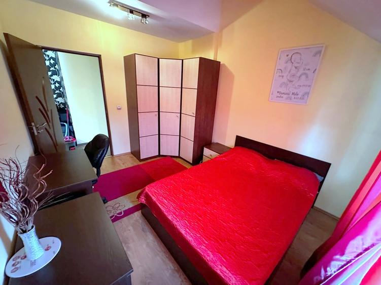 Apartament cu 3 camere semidecomandat în Iris