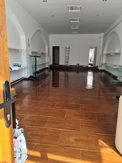 Spațiu comercial, de 65 mp, în Nicolae Bălcescu